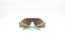 Load image into Gallery viewer, RAPTOR SUNGLASSES MINT
