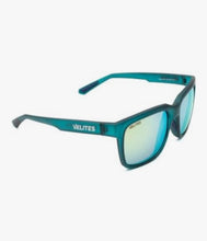 Load image into Gallery viewer, URBAN DARK GREEN SUNGLASSES