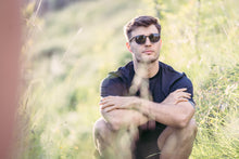 Load image into Gallery viewer, SUNGLASSES HORISON BLACK GRAY
