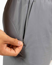 Load image into Gallery viewer, HOLO  MEN’S SHORT GRAY
