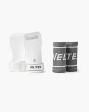 Load image into Gallery viewer, CrossFit® hand grips Quad competition

